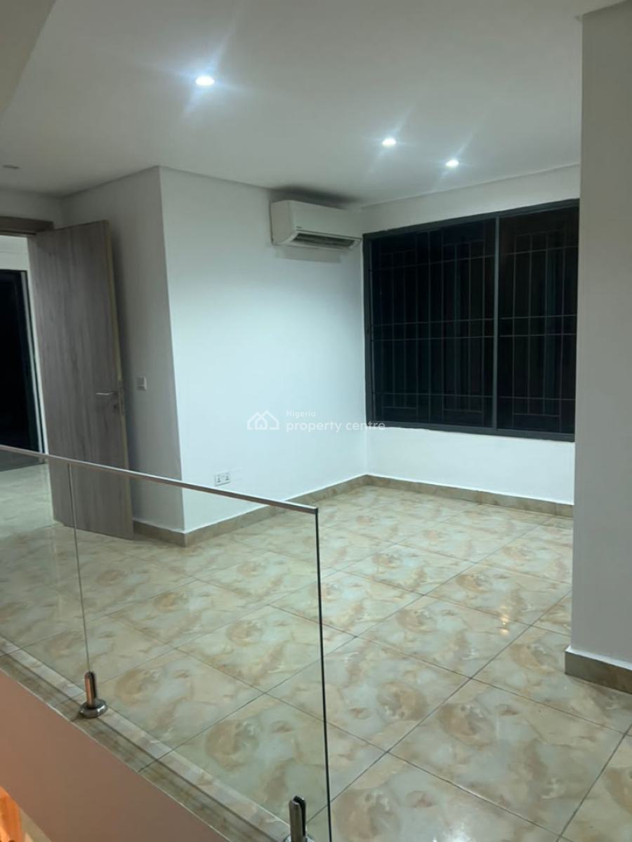 4bedroom Terrace with Bq  -30m Slightly Negotiable, Off Admiralty Way, Lekki Phase 1, Lekki, Lagos, Terraced Duplex for Rent
