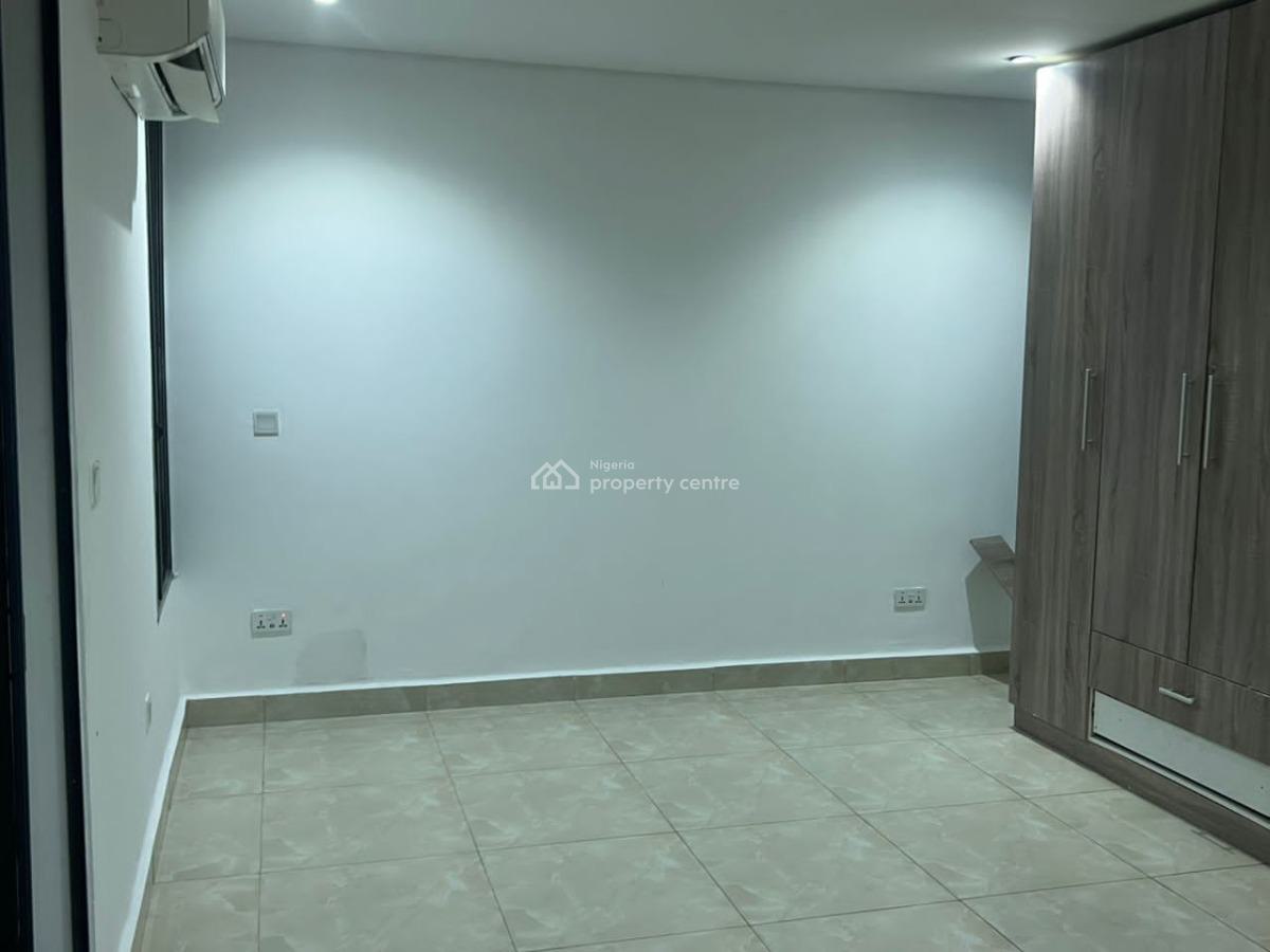 4bedroom Terrace with Bq  -30m Slightly Negotiable, Off Admiralty Way, Lekki Phase 1, Lekki, Lagos, Terraced Duplex for Rent