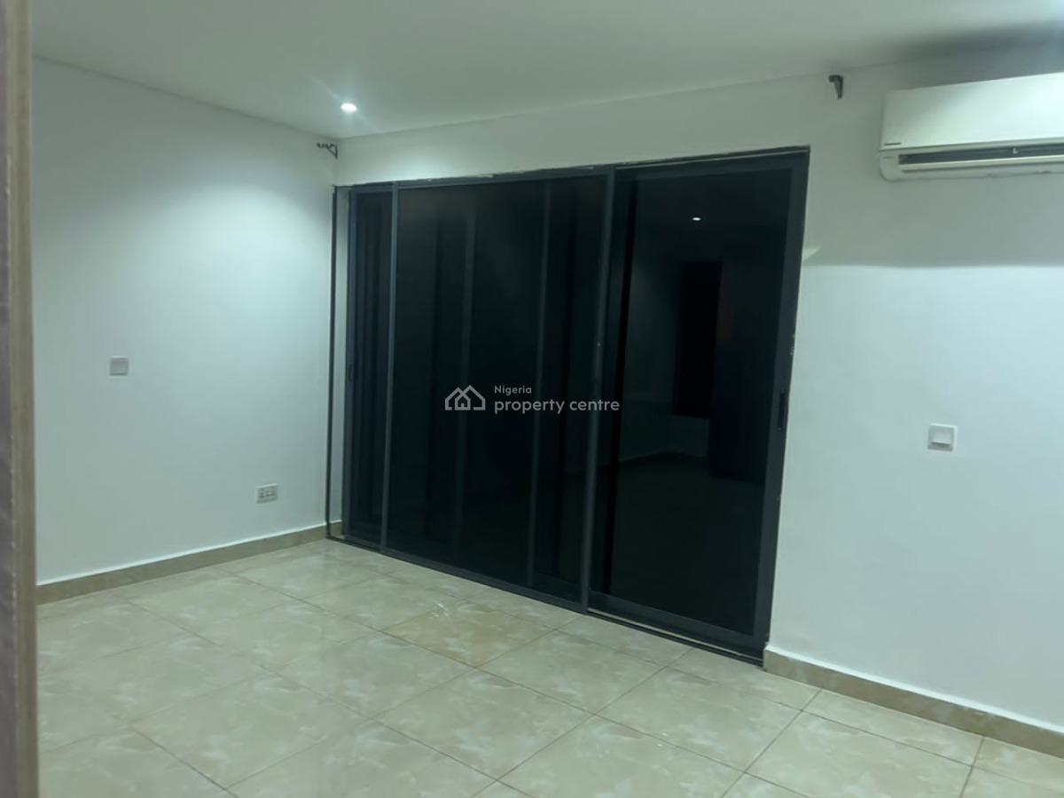 4bedroom Terrace with Bq  -30m Slightly Negotiable, Off Admiralty Way, Lekki Phase 1, Lekki, Lagos, Terraced Duplex for Rent