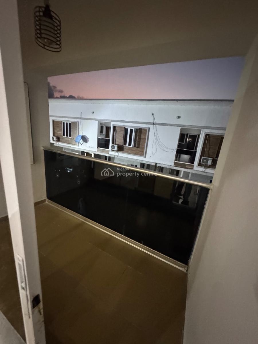 Nice  Very Spacious 4 Bedroom Duplex Terrace with Bq 2 Floor, Orchid Road, Lekki, Lagos, Terraced Duplex for Rent
