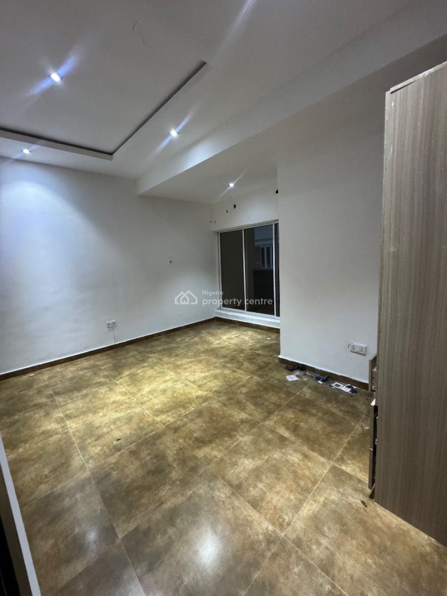 Nice  Very Spacious 4 Bedroom Duplex Terrace with Bq 2 Floor, Orchid Road, Lekki, Lagos, Terraced Duplex for Rent