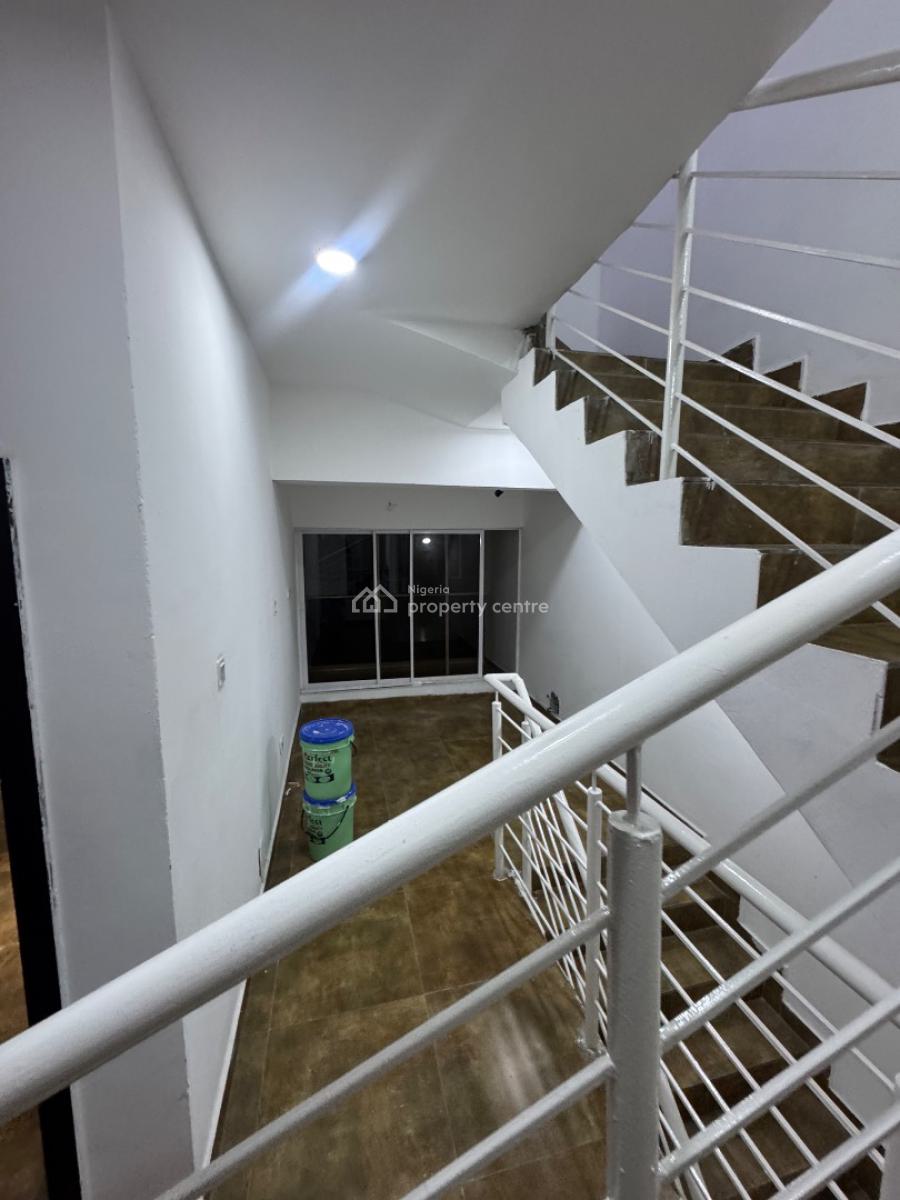 Nice  Very Spacious 4 Bedroom Duplex Terrace with Bq 2 Floor, Orchid Road, Lekki, Lagos, Terraced Duplex for Rent