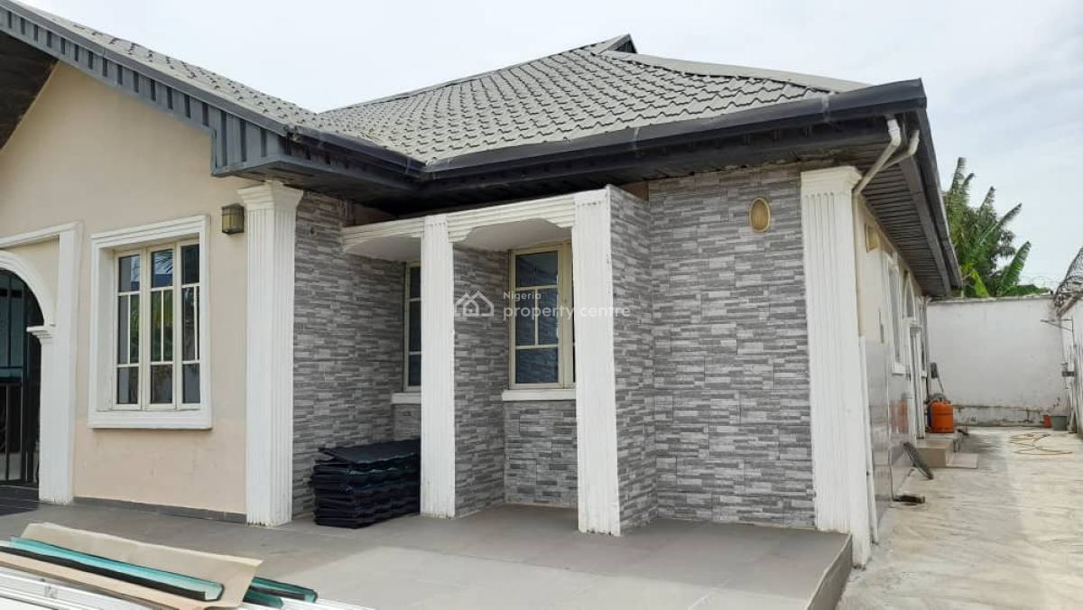 Fully Furnished 3 Bedroom Bungalow on a Plot of Land, Igbolomu Off Isawo Road, Agric, Ikorodu, Lagos, Detached Bungalow for Sale