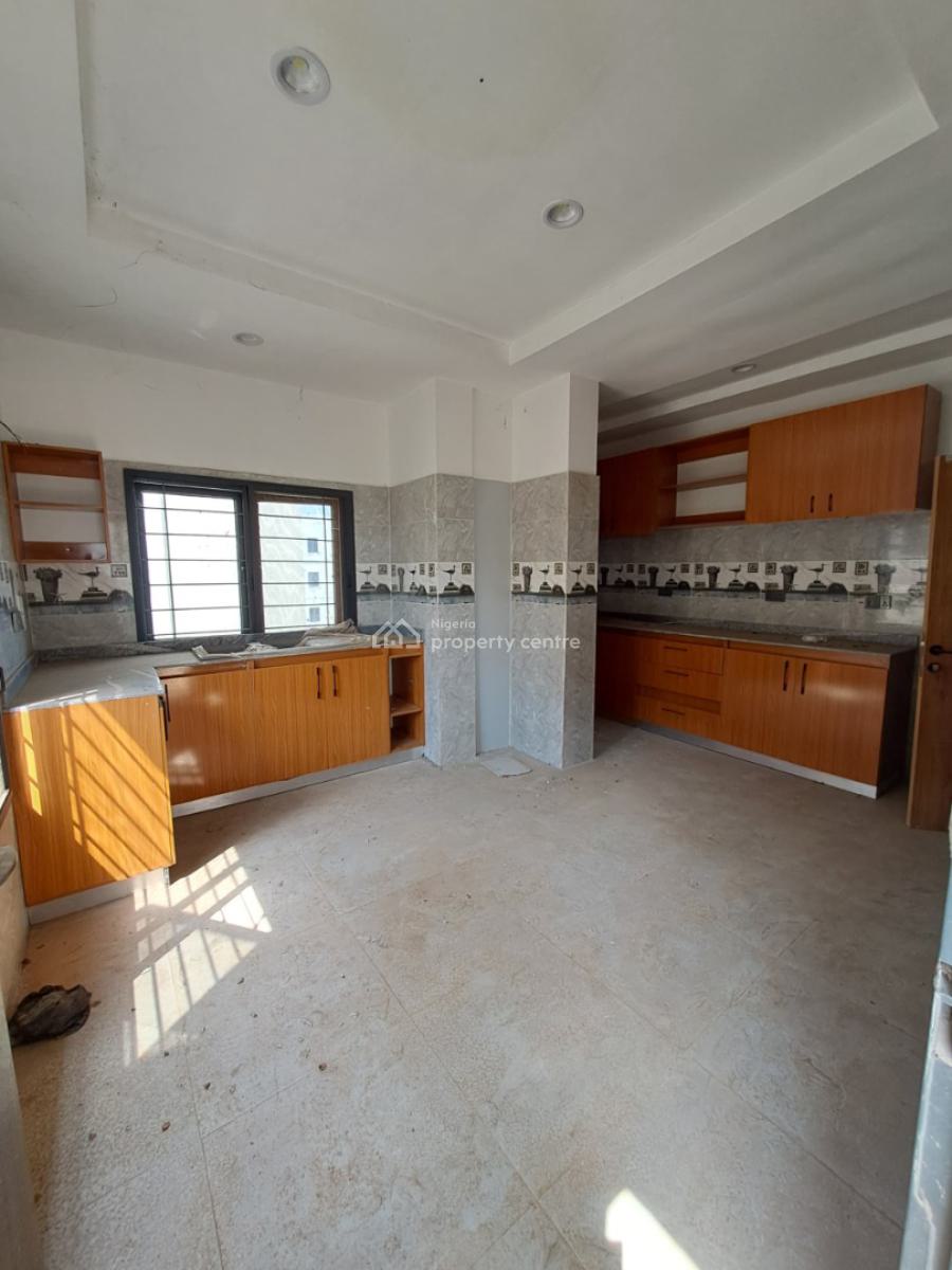 Brand New Spacious 4 Bedroom with an Open Terrace, Mabushi, Abuja, Flat / Apartment for Rent