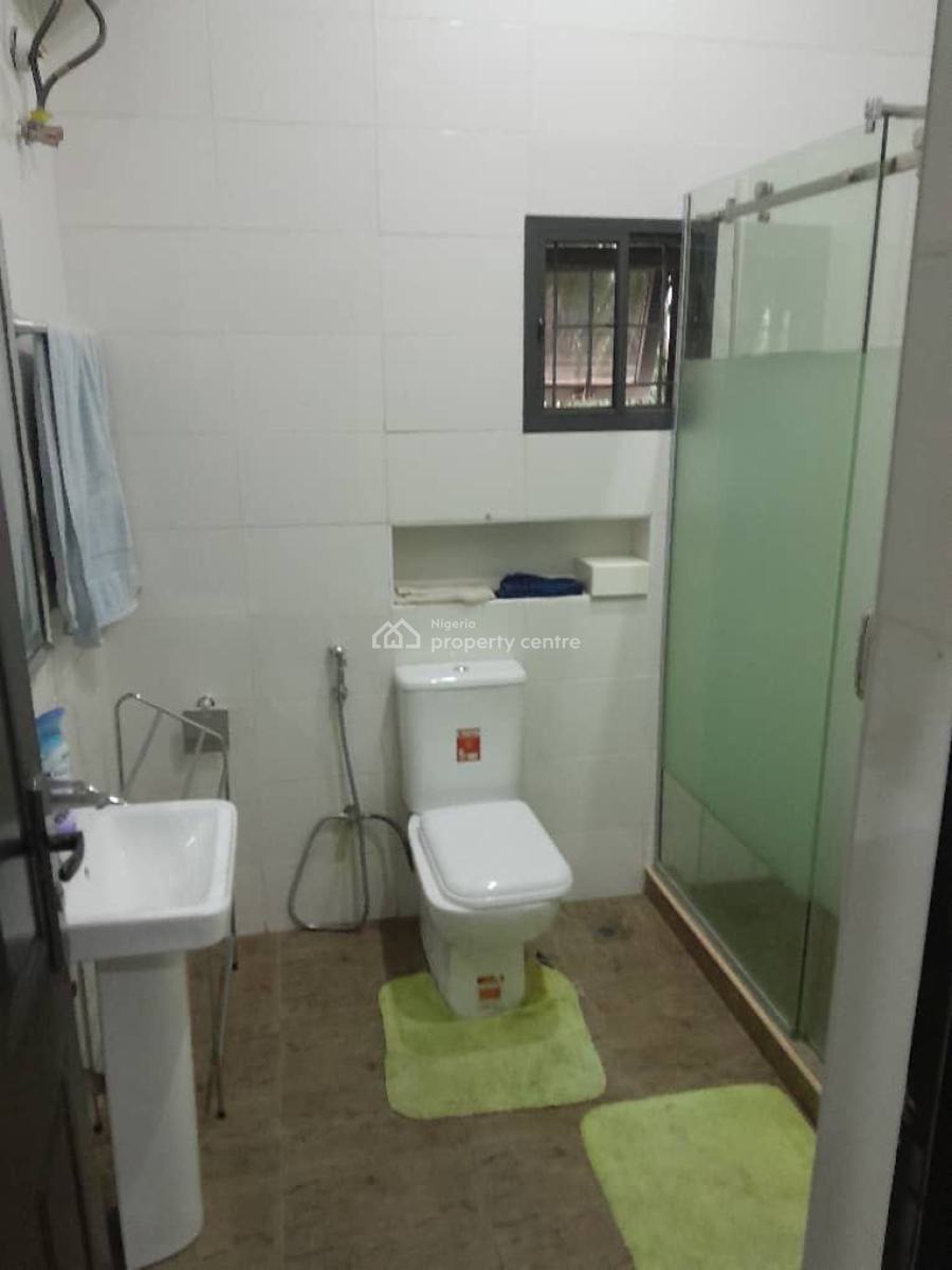 3bedroom Apartment in Wuye, Wuye, Abuja, Wuye, Abuja, Flat / Apartment Short Let
