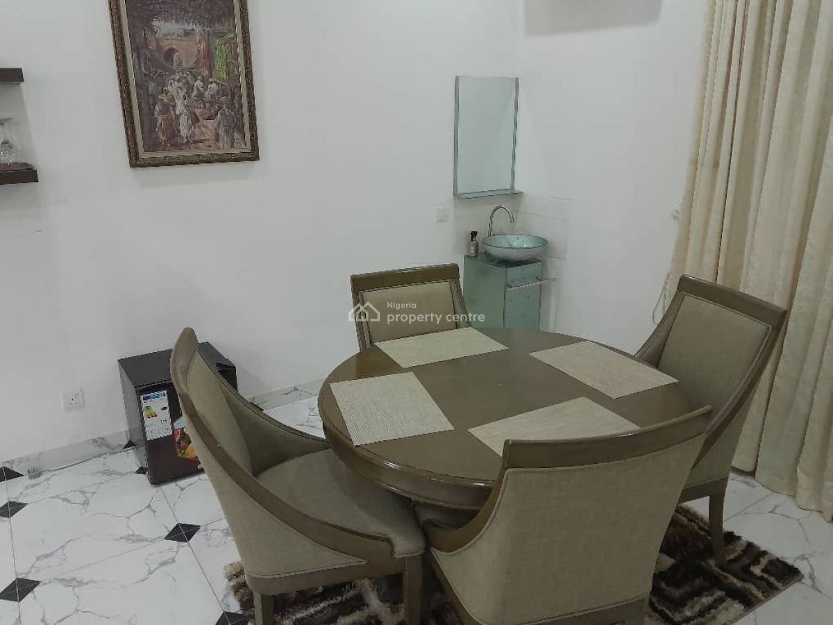 3bedroom Apartment in Wuye, Wuye, Abuja, Wuye, Abuja, Flat / Apartment Short Let