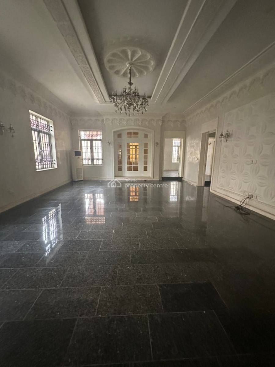 7 Bedroom Ambassadorial Mansion with Guest Charlet, Maitama District, Abuja, Detached Duplex for Rent