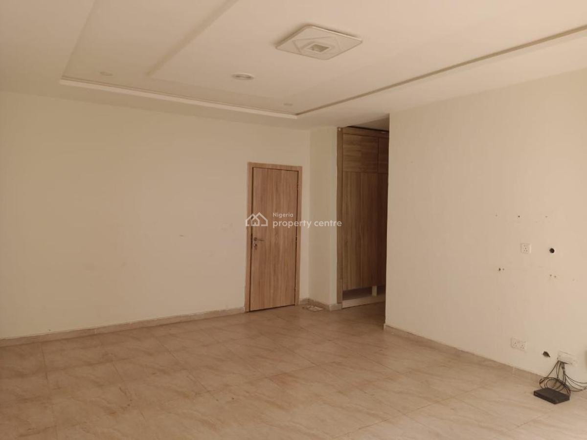 Architectural Built Tenanted Luxury Serviced 3 Bedrooms Terrace Duplex, Victoria Bay Estate 3, Nike Art Gallery, Ikate, Lekki, Lagos, Terraced Duplex for Sale