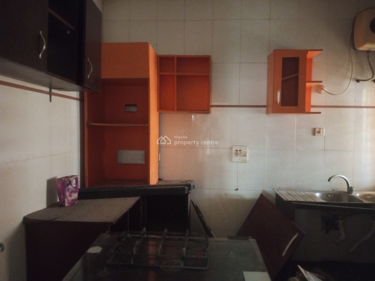 Nice 3 Bedroom Flat in a Call-in Estate, Badore, Ajah, Lagos, Flat / Apartment for Rent