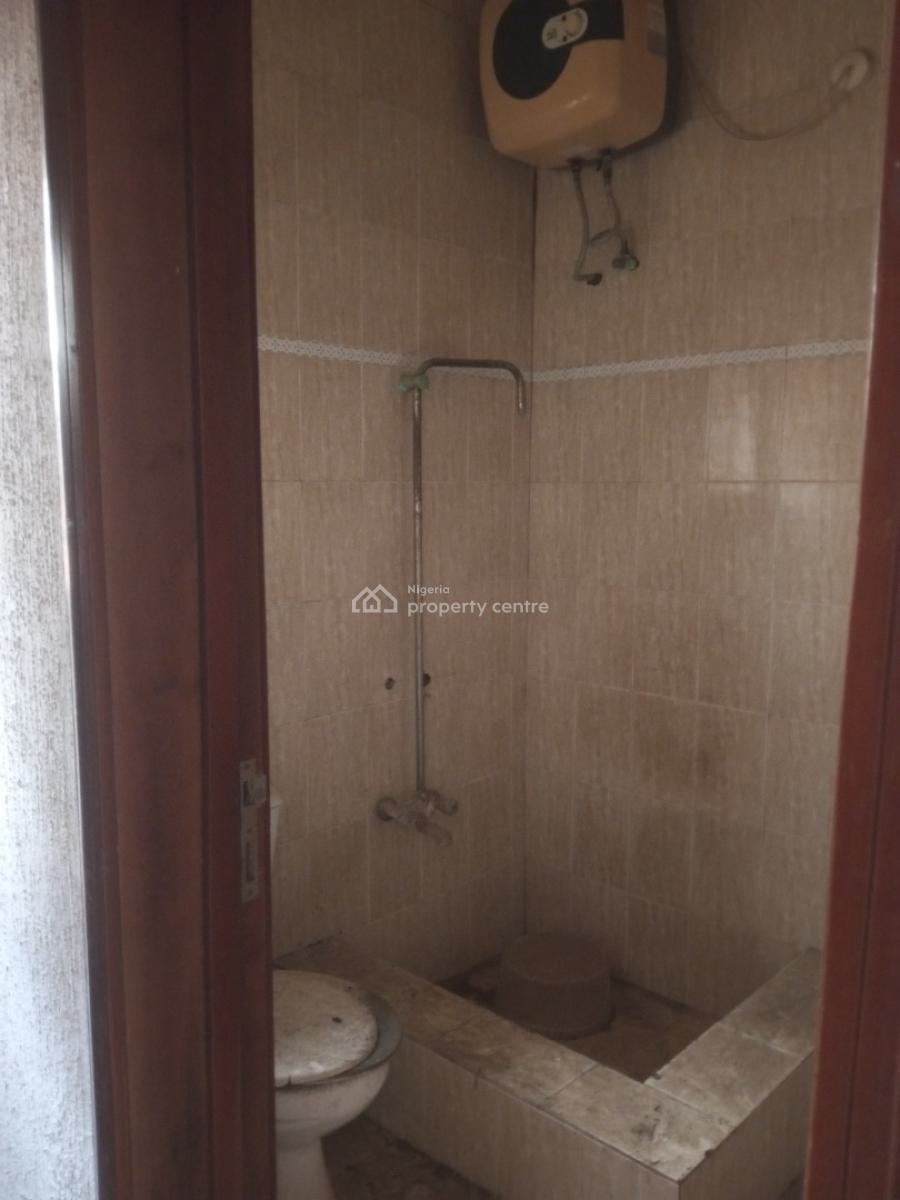 Nice 3 Bedroom Flat in a Call-in Estate, Badore, Ajah, Lagos, Flat / Apartment for Rent