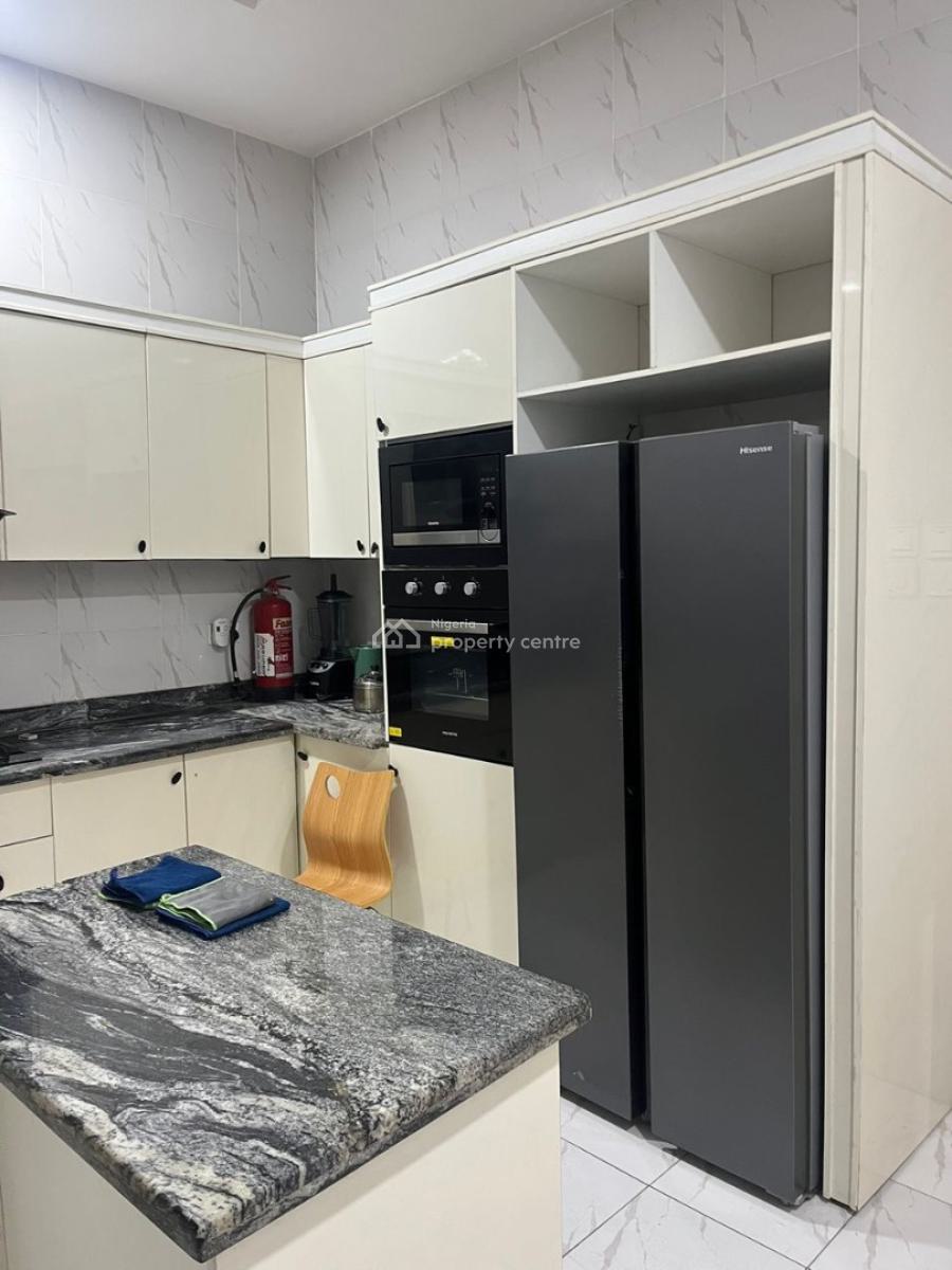 Beautiful 1 Bedroom Apartment, Lekki Phase 1, Lekki, Lagos, Flat / Apartment Short Let