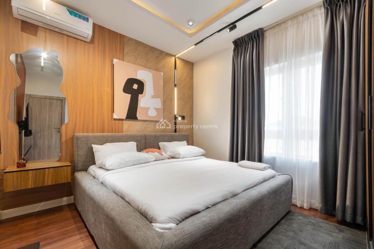 a Tasteful Furnished Apartment with All Important Amenities and 24 Hours, Lekki Phase 1, Lekki, Lagos, Flat / Apartment Short Let