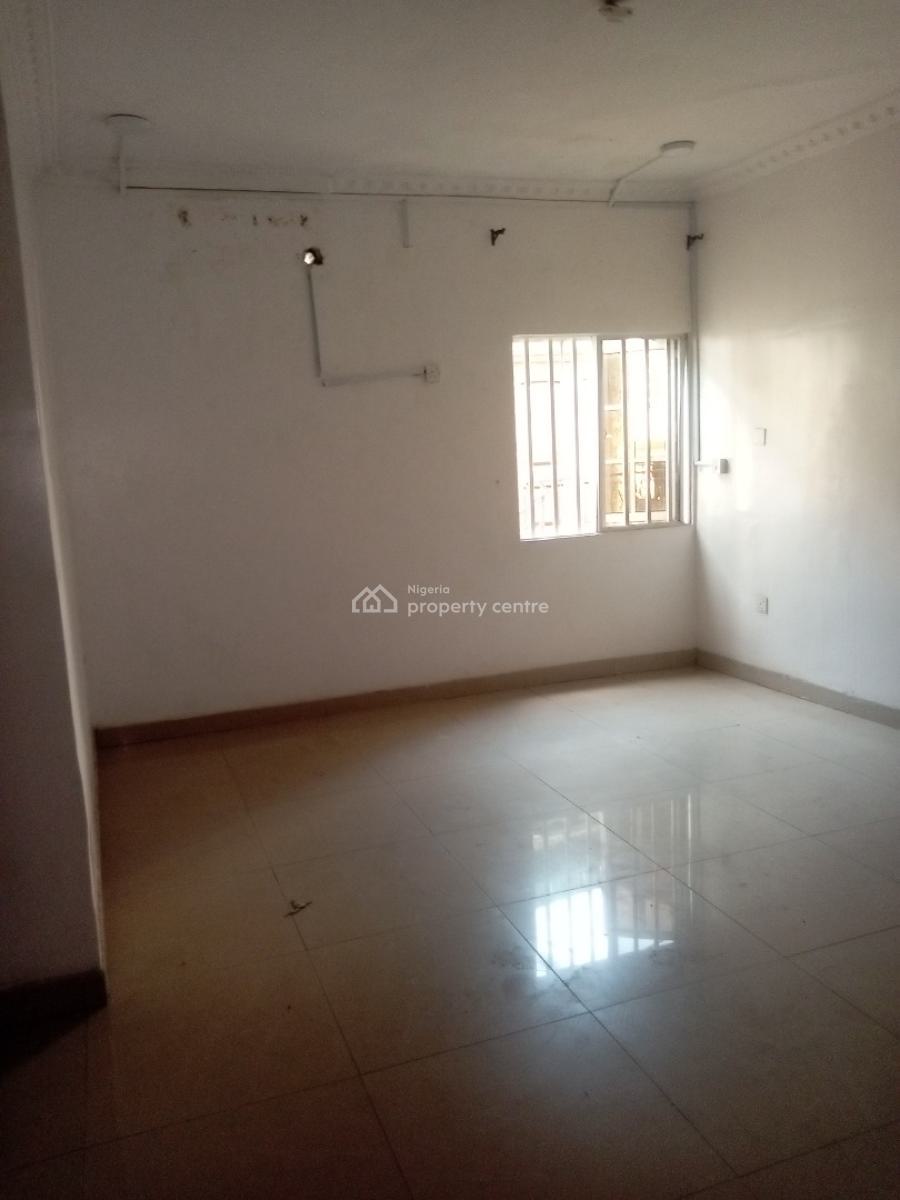 Lovely 2 Bedroom Apartment, Allen Avenue, Ikeja, Lagos, Flat / Apartment for Rent