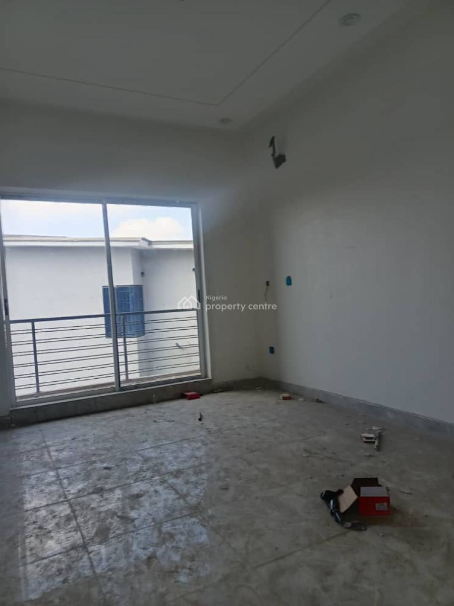 Newly Built 3 Bedroom Apartment with Bq, Guzape District, Abuja, Flat / Apartment for Rent