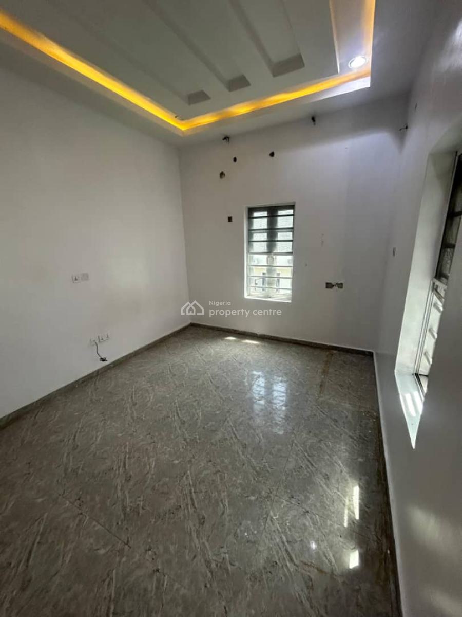Luxurious Spacious Semi Master Bedroom, Bera, Chevron, Lekki, Lagos, Self Contain (single Rooms) for Rent