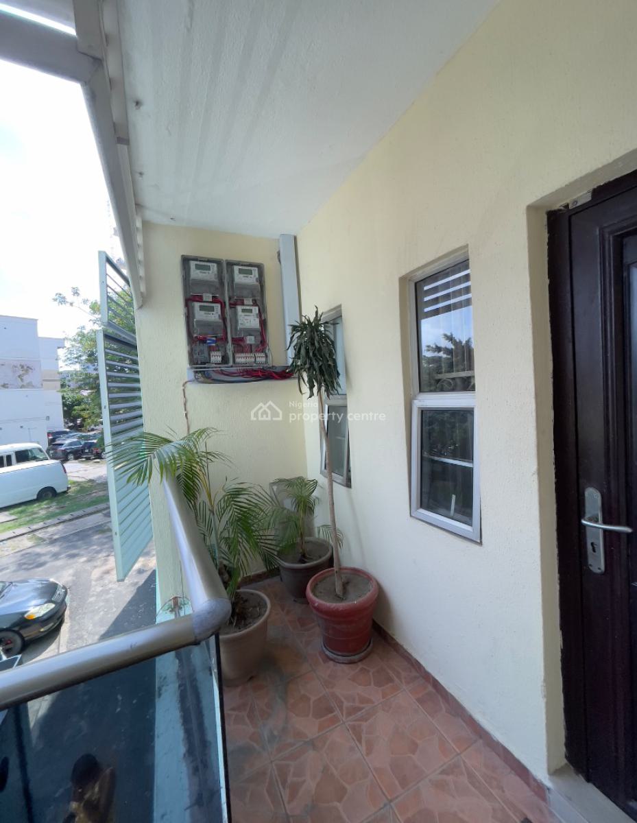 Service 3bedroom Flat with Swimming Pool, Basketball Court/playgound, 1004 Victoria Island Lagos, Victoria Island (vi), Lagos, Flat / Apartment for Sale