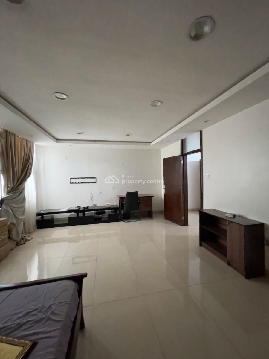 Service 3bedroom Flat with Swimming Pool, Basketball Court/playgound, 1004 Victoria Island Lagos, Victoria Island (vi), Lagos, Flat / Apartment for Sale