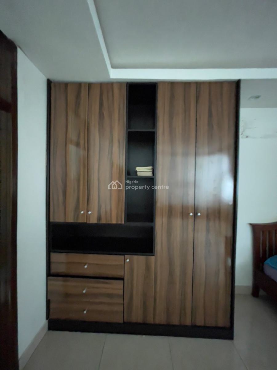 Service 3bedroom Flat with Swimming Pool, Basketball Court/playgound, 1004 Victoria Island Lagos, Victoria Island (vi), Lagos, Flat / Apartment for Sale