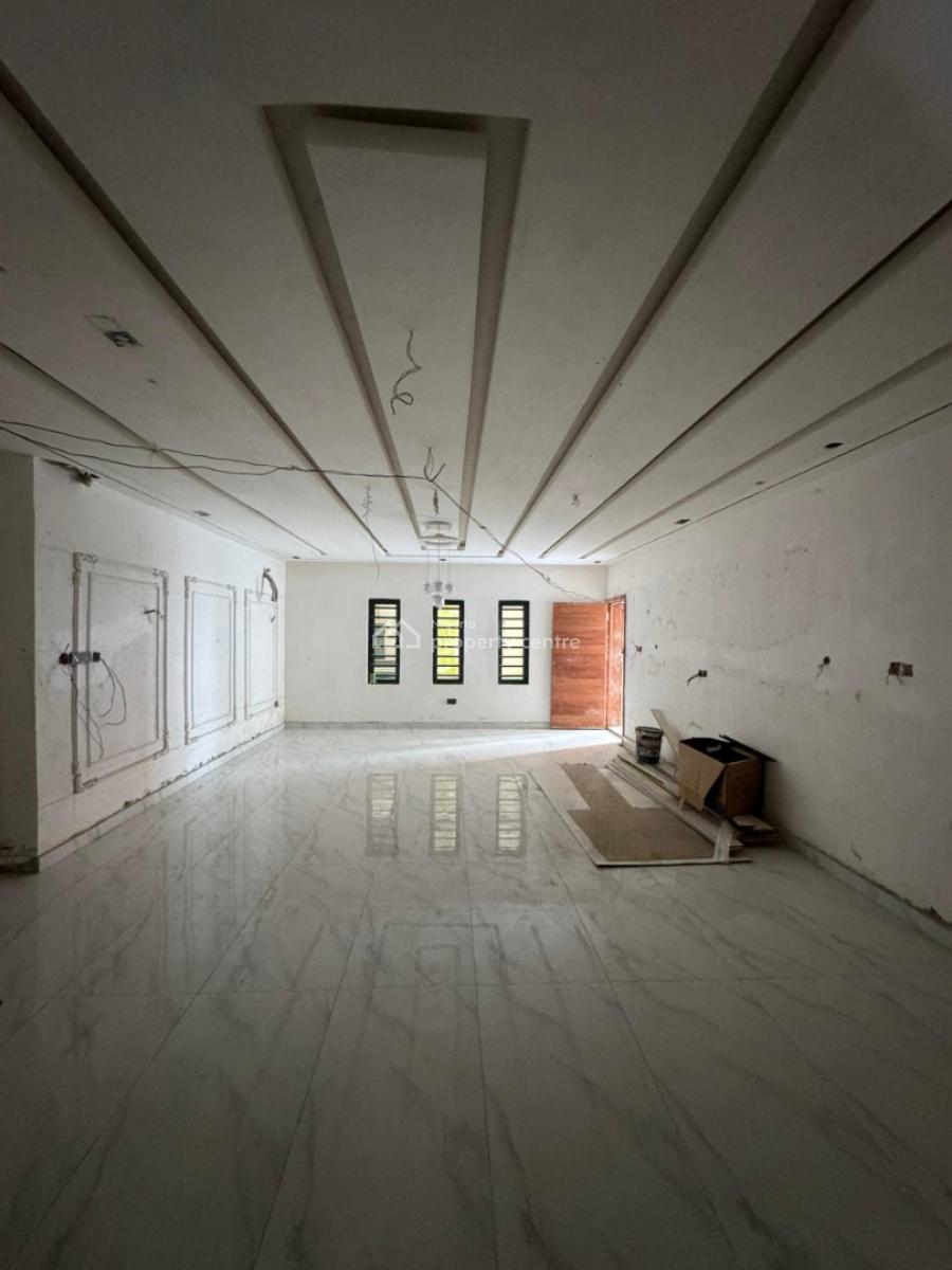 Affordable 3 Bedroom Apartment in Lekki Phase 1, Luxury 3 Bedroom Apartment Suitable for Airbnb and Rentals, Lekki Phase 1, Lekki, Lagos, Block of Flats for Sale