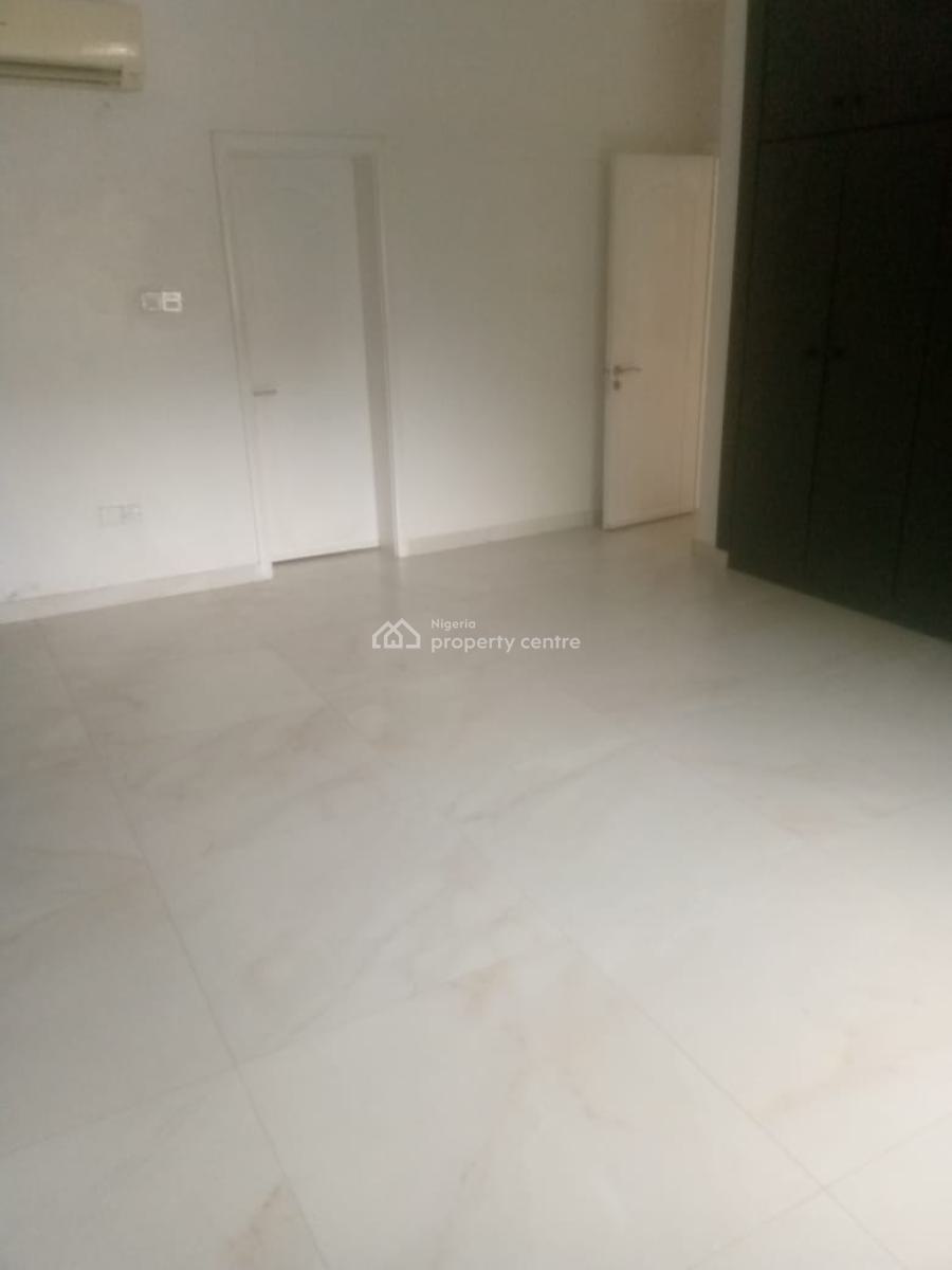 Clean 3-bedroom Apartment with Bq, Parkview Estate, Parkview, Ikoyi, Lagos, Flat / Apartment for Rent