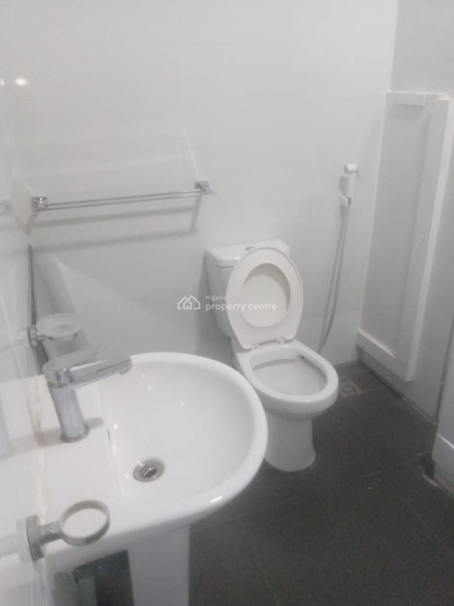 Clean 3-bedroom Apartment with Bq, Parkview Estate, Parkview, Ikoyi, Lagos, Flat / Apartment for Rent