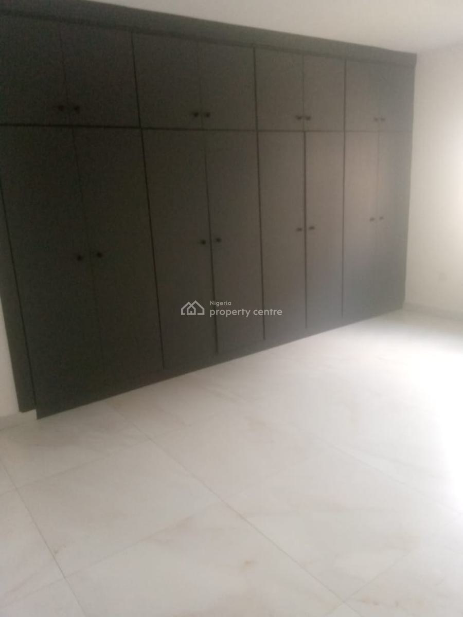 Clean 3-bedroom Apartment with Bq, Parkview Estate, Parkview, Ikoyi, Lagos, Flat / Apartment for Rent