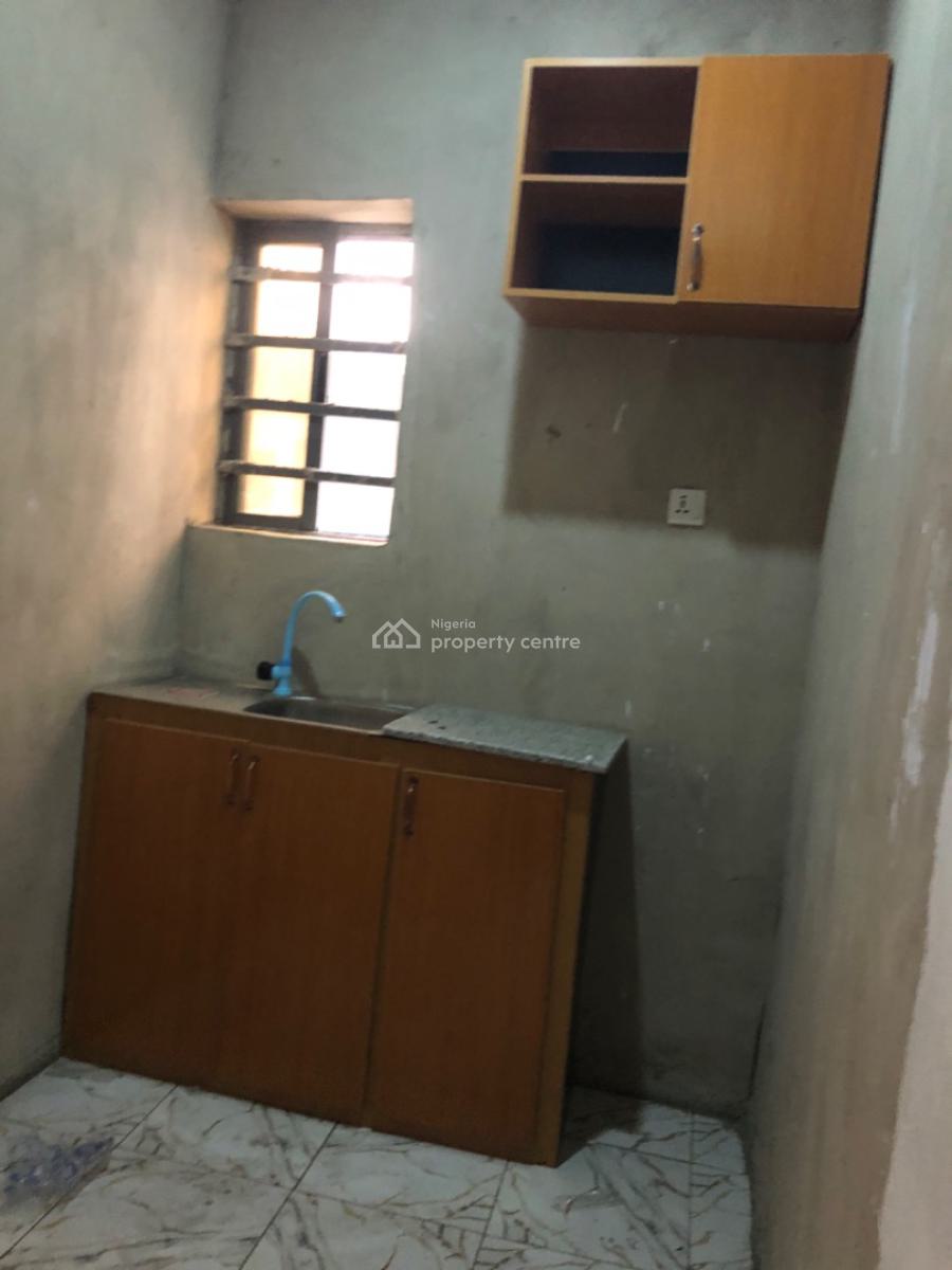 Newly Built Modern Miniflat with Water, Cabinet and So on, Off Morroco, Shomolu, Lagos, Mini Flat (room and Parlour) for Rent