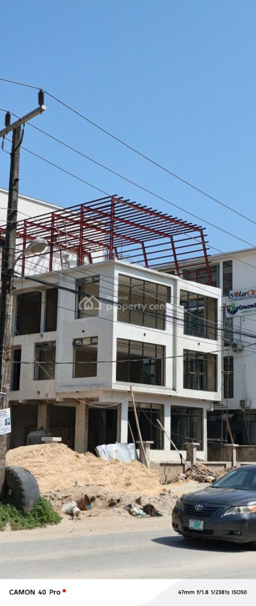 Shop Available for Eatry and Restaurant Use, Orchid Road, Lekki, Lagos, Plaza / Complex / Mall for Sale