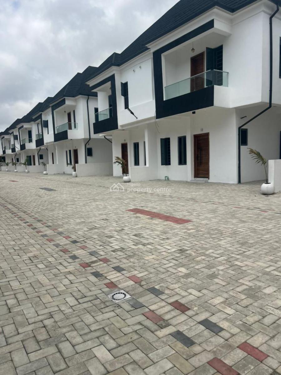 4bedroom Semi Detached Duplex for .   Amenities:  - [ ] Fitted Kit, Location: Harris Drive Vgc Lagos, Vgc, Lekki, Lagos, Semi-detached Duplex for Sale