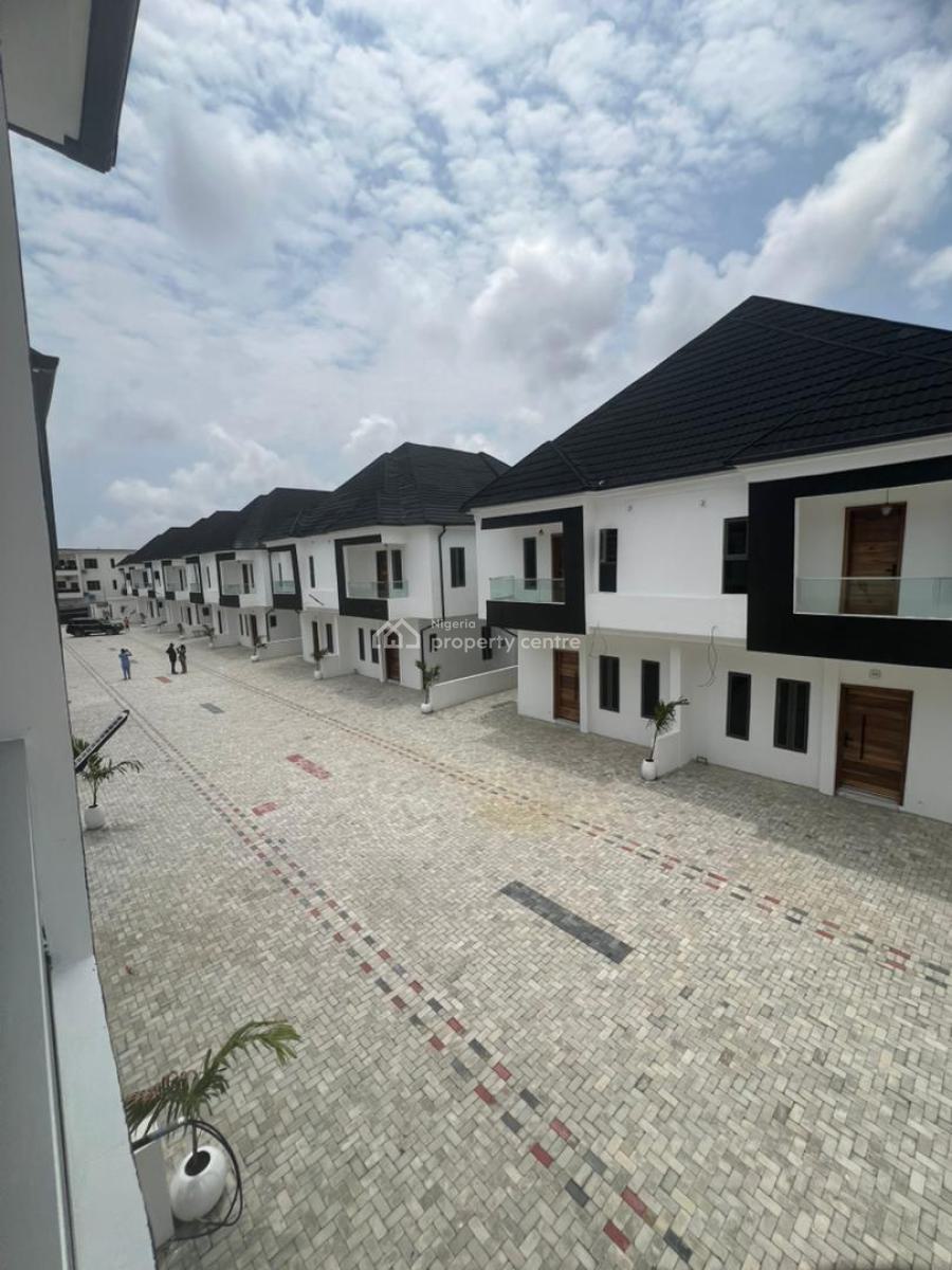 4bedroom Semi Detached Duplex for .   Amenities:  - [ ] Fitted Kit, Location: Harris Drive Vgc Lagos, Vgc, Lekki, Lagos, Semi-detached Duplex for Sale