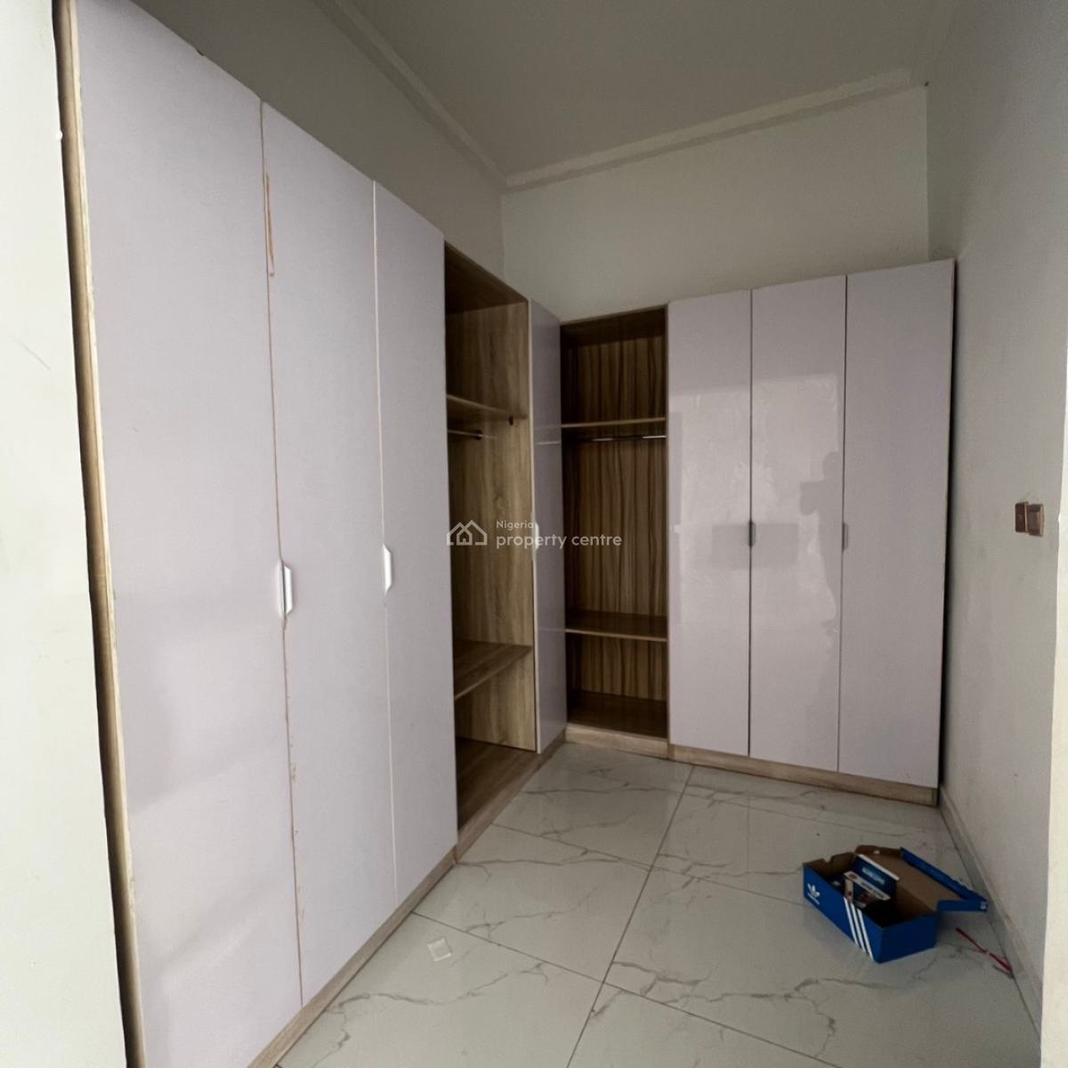 Four Bedroom Semi Detached Duplex, Chevron Lekki, Lekki, Lagos, Semi-detached Duplex for Rent