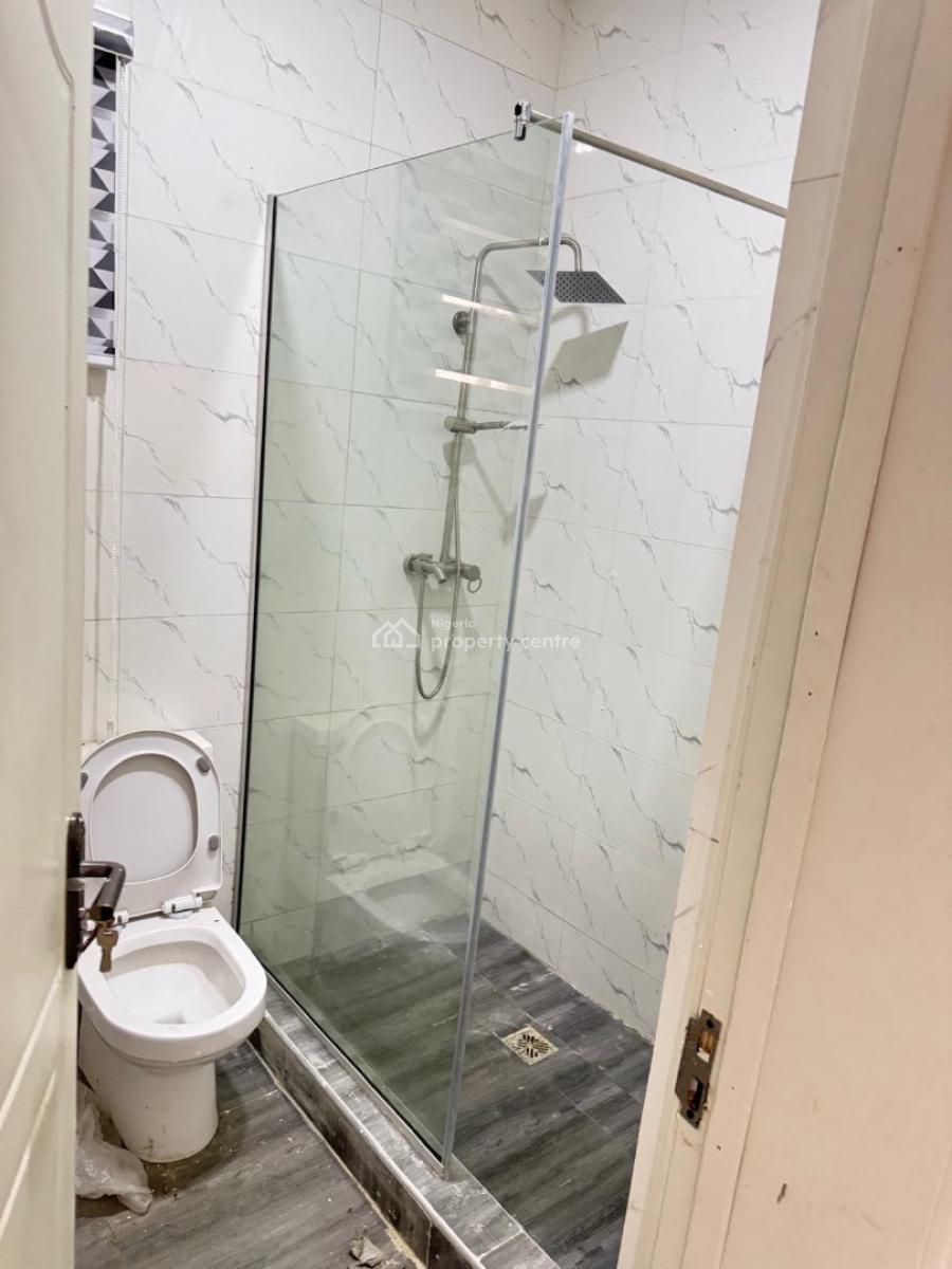 3 Bedrooms House in Gated Estate with Pool, Ogombo, Ajah, Lagos, Terraced Duplex for Sale