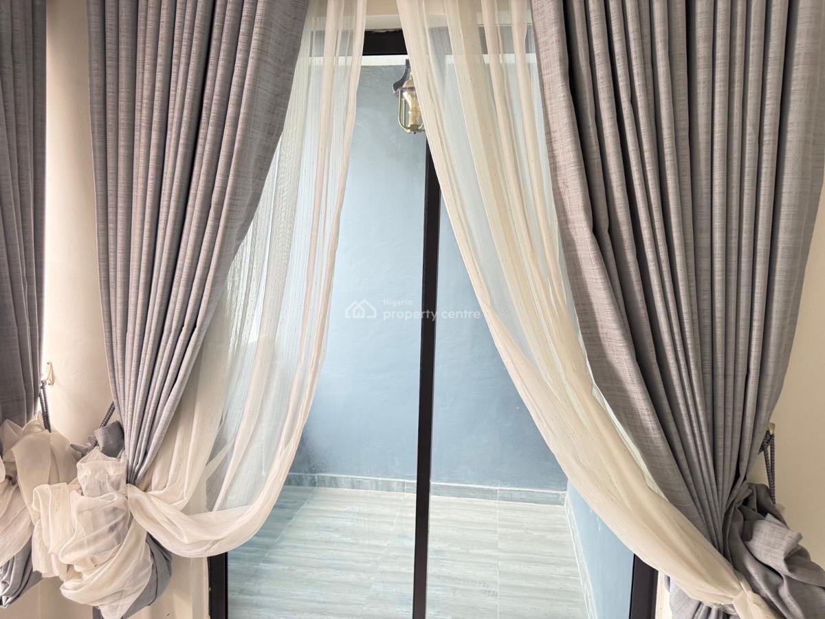 3 Bedrooms House in Gated Estate with Pool, Ogombo, Ajah, Lagos, Terraced Duplex for Sale