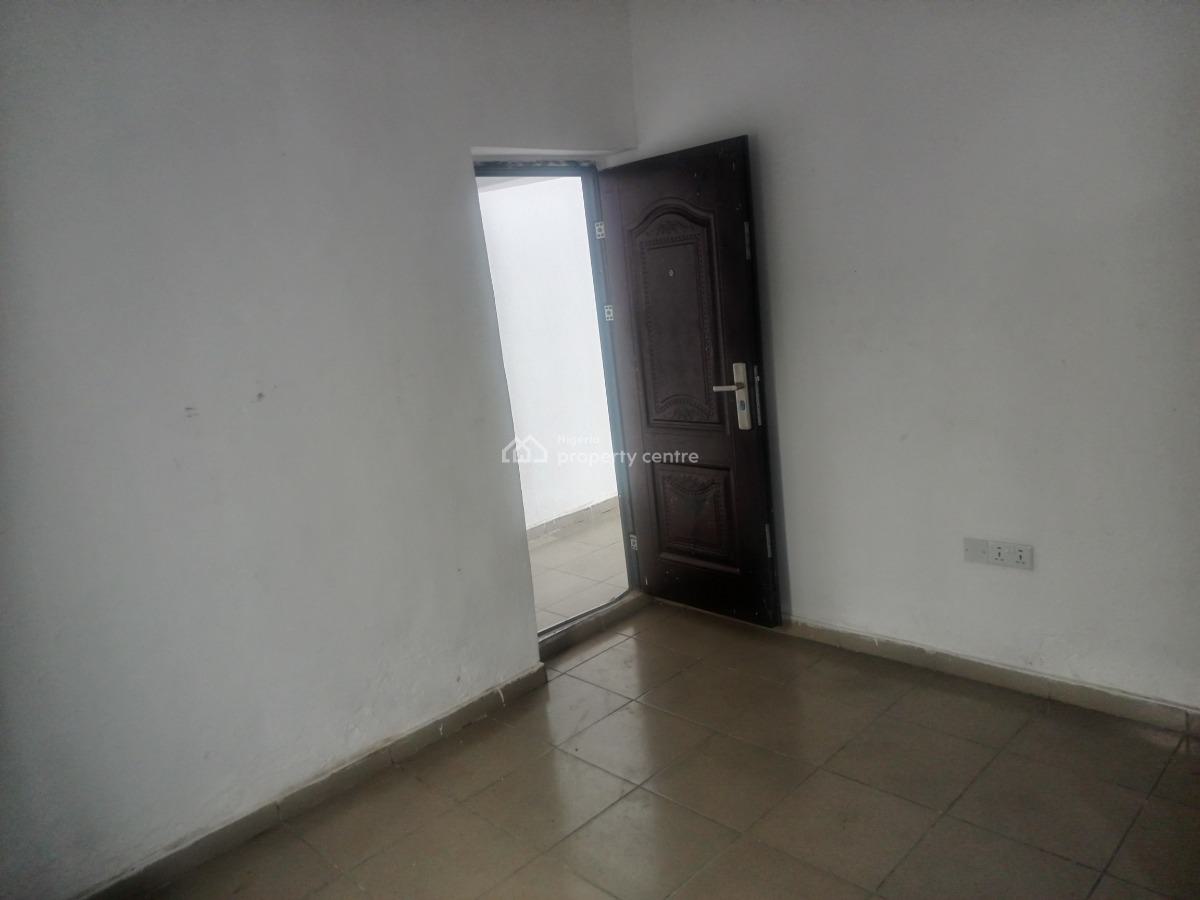 Lovely Mini Flat (room and Parlor) with Wardrobe in an Estate, Ogunfayo (just After Awoyaya), Awoyaya, Ibeju Lekki, Lagos, Mini Flat (room and Parlour) for Rent