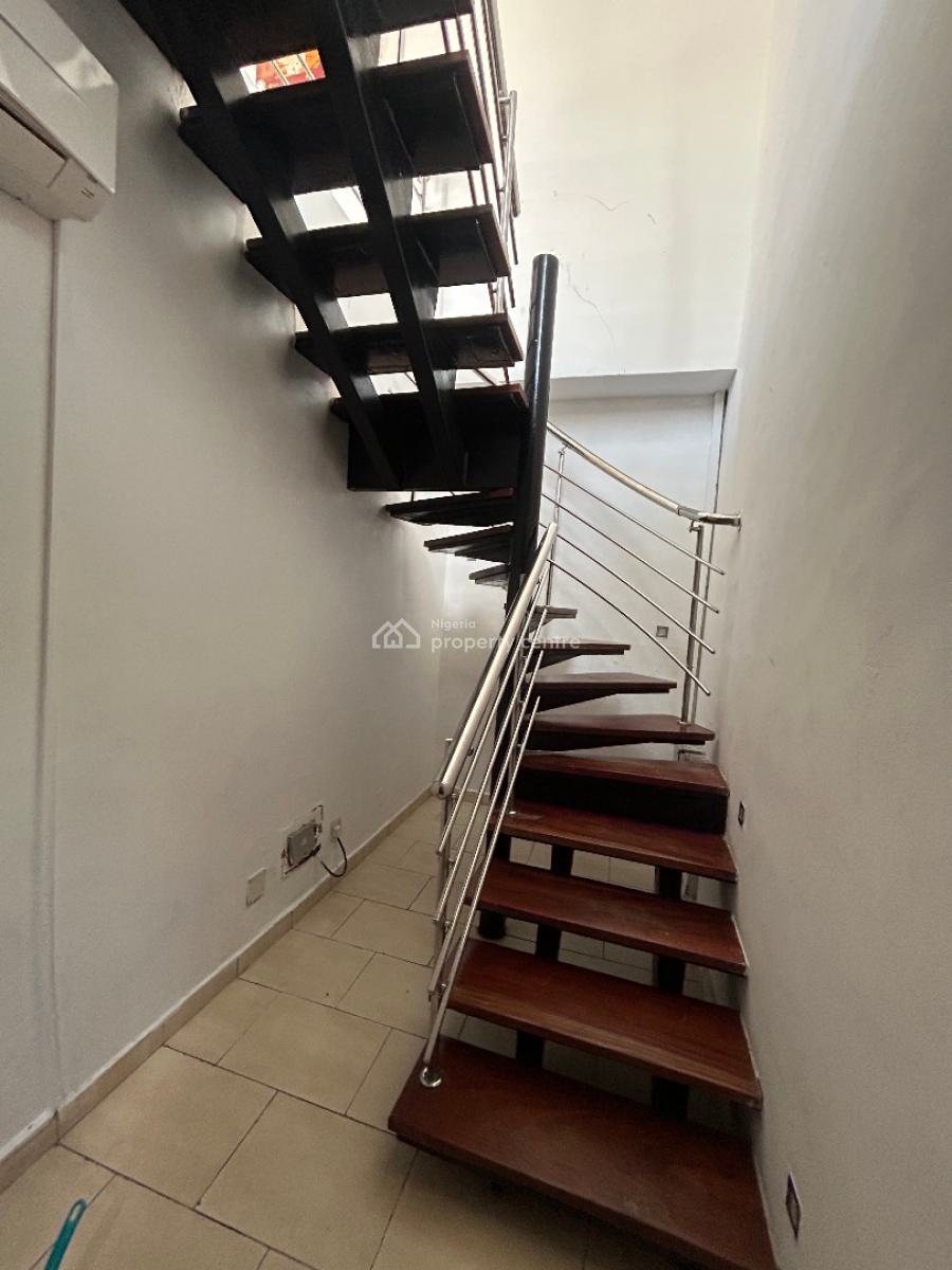 Well Maintained 1 Bedroom Terrace Duplex, Banana Island, Ikoyi, Lagos, Mini Flat (room and Parlour) for Rent