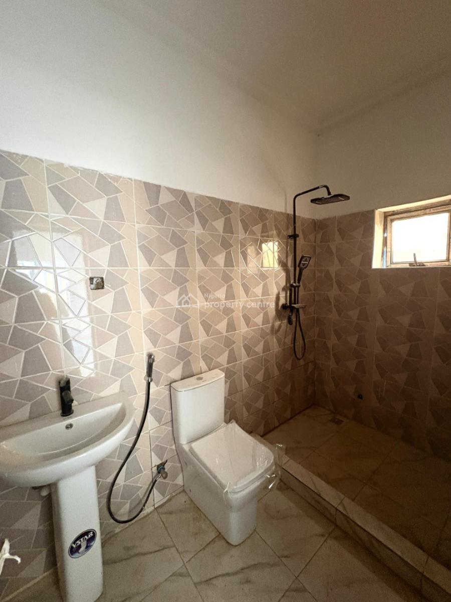 Newly Built 2 Bedroom Flats, Gaduwa, Abuja, Flat / Apartment for Sale