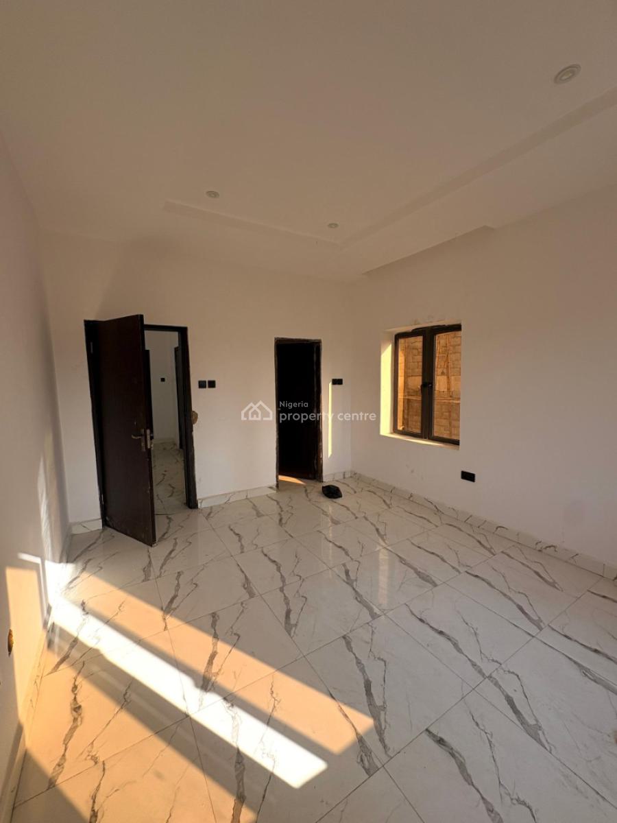 Newly Built 2 Bedroom Flats, Gaduwa, Abuja, Flat / Apartment for Sale