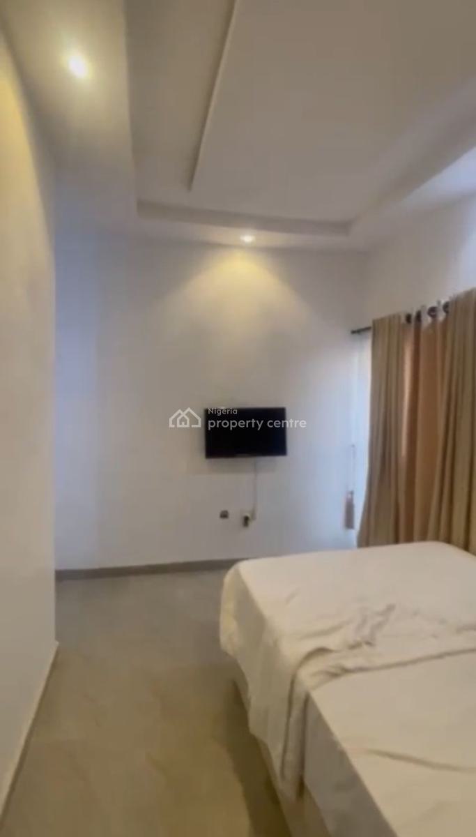 Relatively Newly Built Mini Flat Duplex, Shomolu, Lagos, Terraced Duplex for Rent