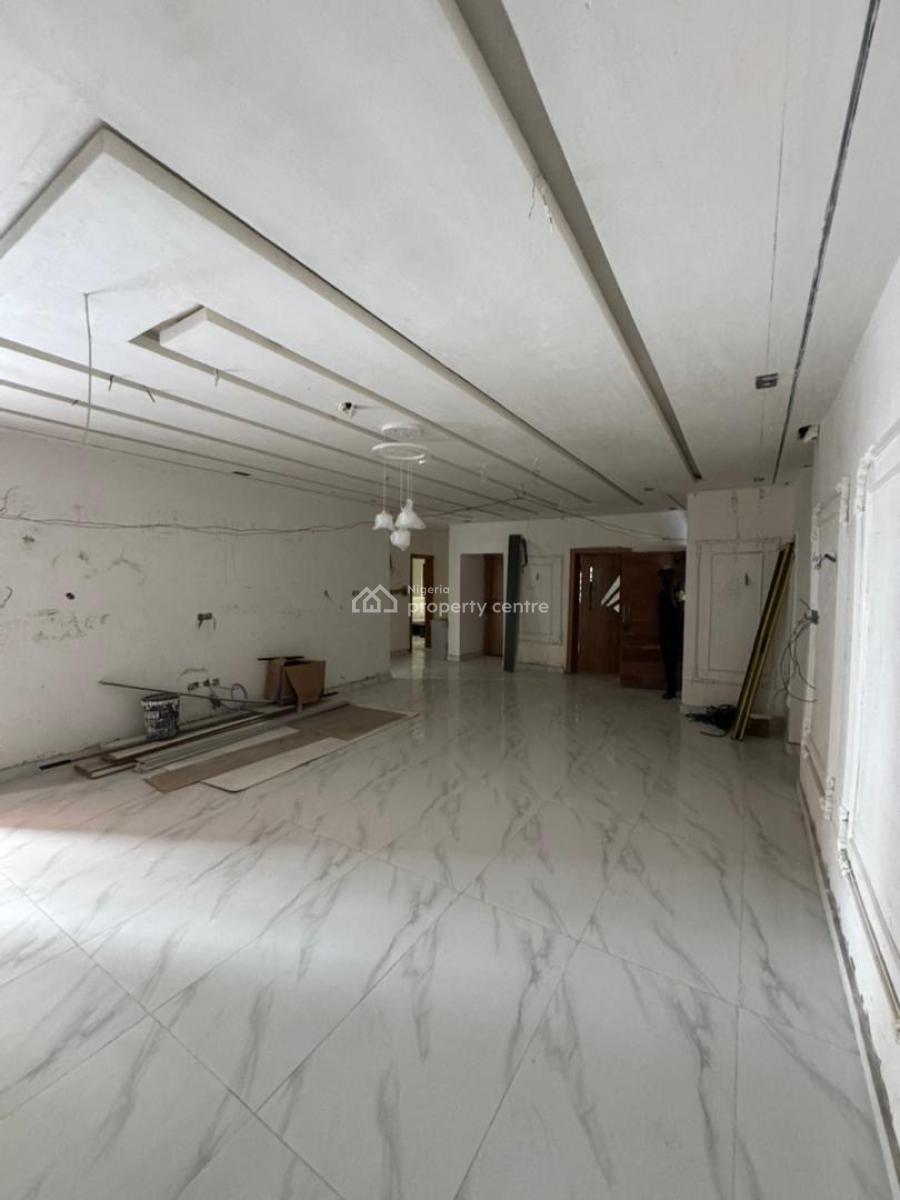 Luxury 3 Bedroom Apartment, Lekki Phase 1, Lekki, Lagos, Block of Flats for Sale