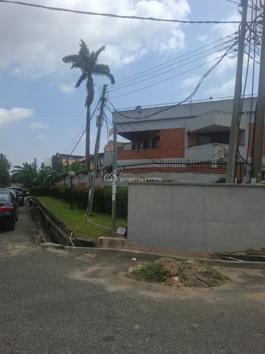 Premium 5 Units Property, Gra, Ogudu, Lagos, Block of Flats for Sale