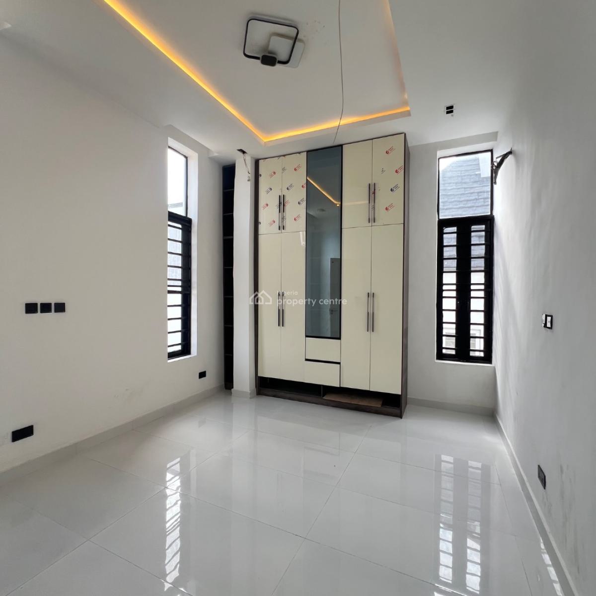 5 Bedroom & Bq, Ikota, Lekki, Lagos, Detached Duplex for Sale