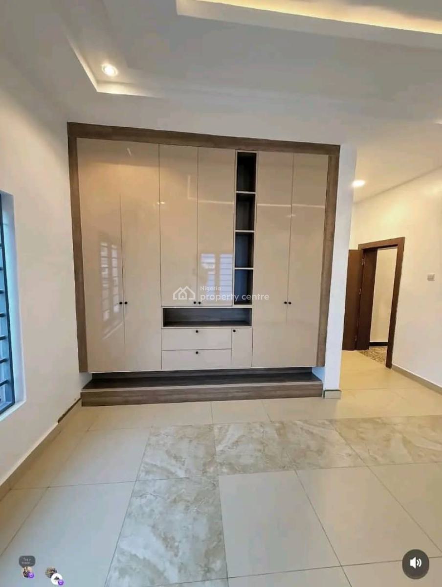 Newly Luxury Service 2 Bedroom Flat with Swimming Pools, Jahi, Abuja, Flat / Apartment for Rent