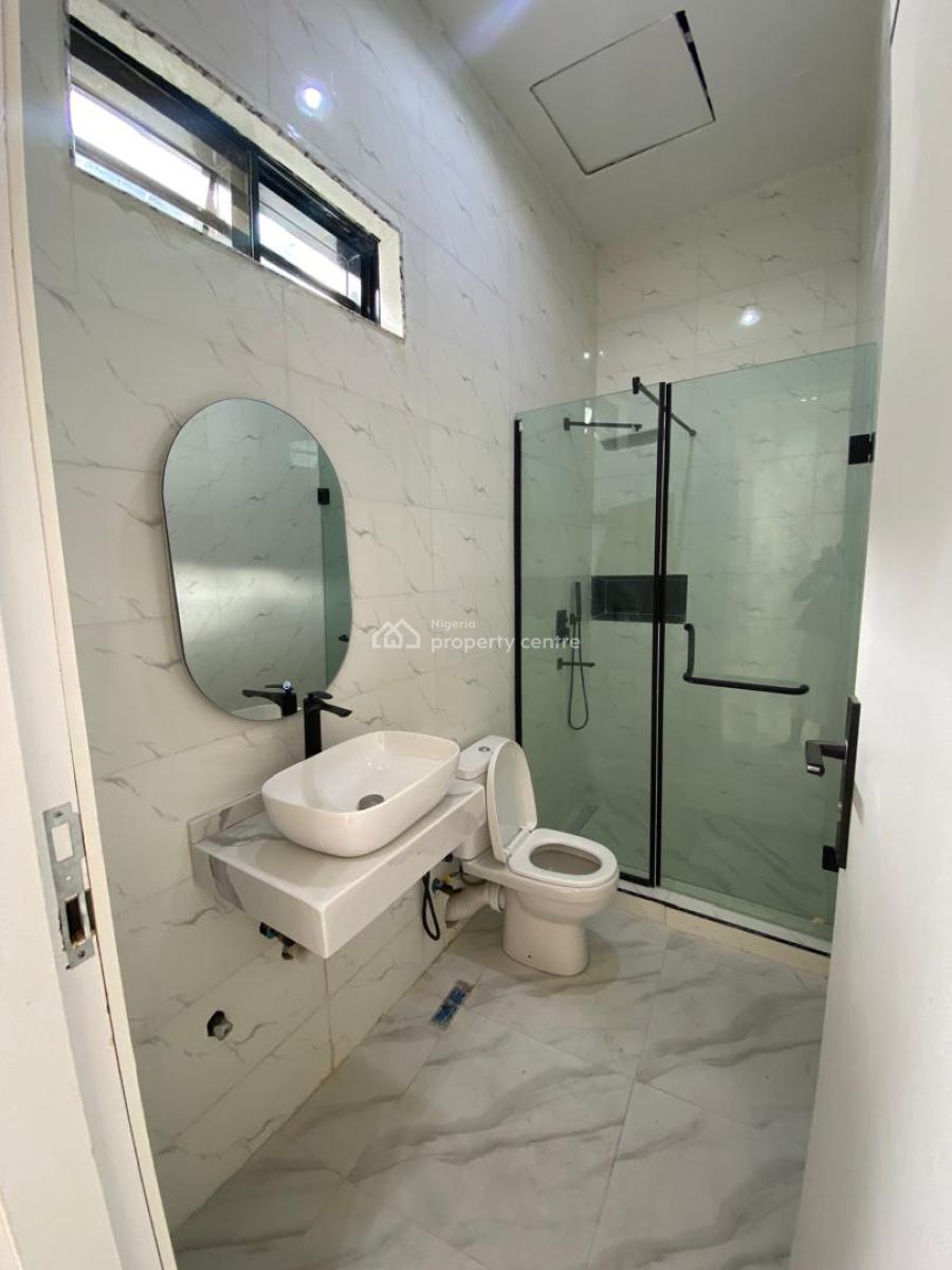 Exquisite 5 Bedroom Terrace Duplex with Bq, Chevron, Lekki Phase 2, Lekki, Lagos, Terraced Duplex for Sale