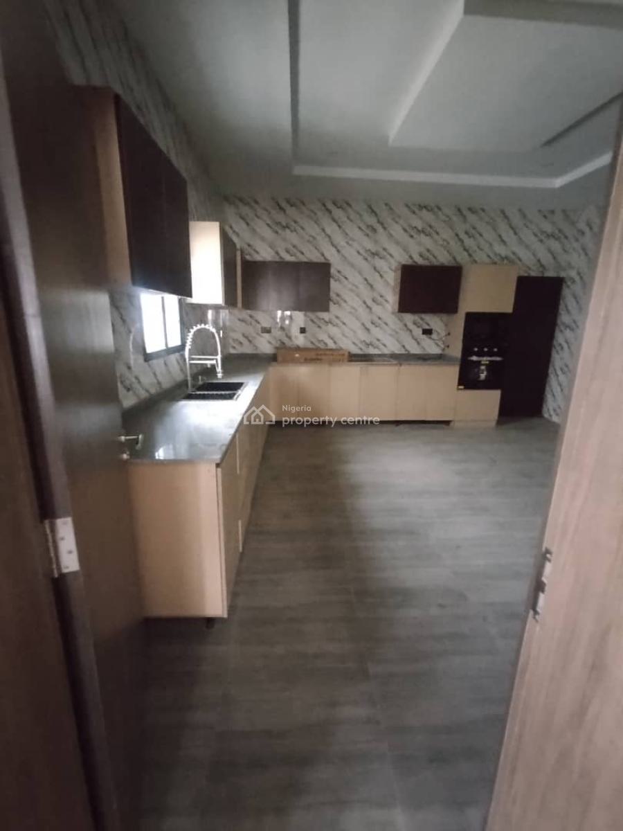 Newly Built Fully Detached 5 Bedroom with Bq Tarred Road, Jahi, Abuja, Detached Duplex for Rent