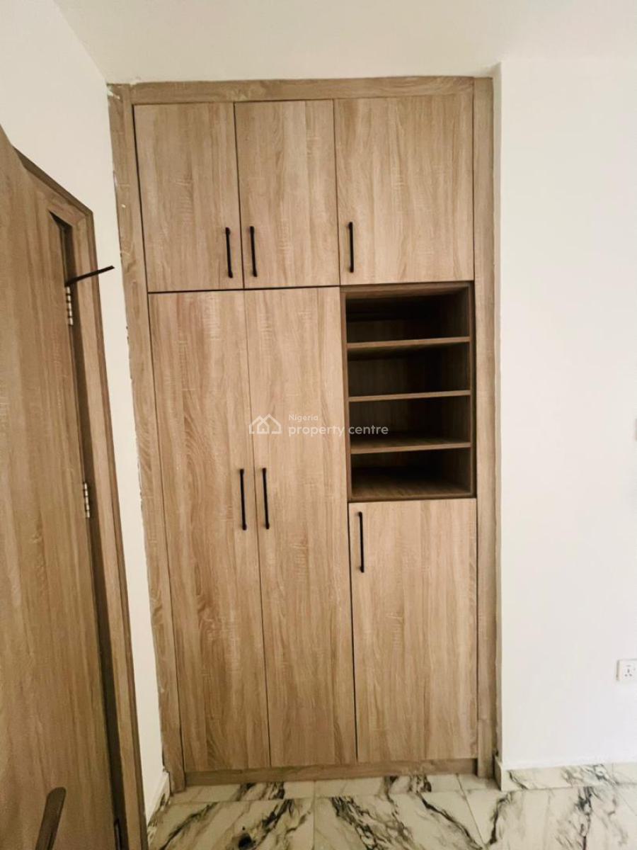 3 Bedroom Apartment, Ikota, Lekki, Lagos, Flat / Apartment for Rent