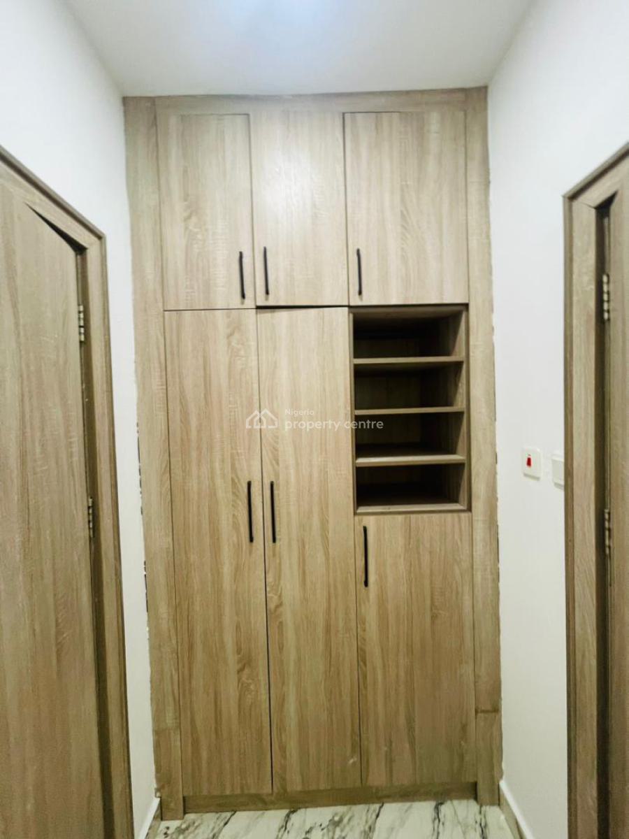 3 Bedroom Apartment, Ikota, Lekki, Lagos, Flat / Apartment for Rent