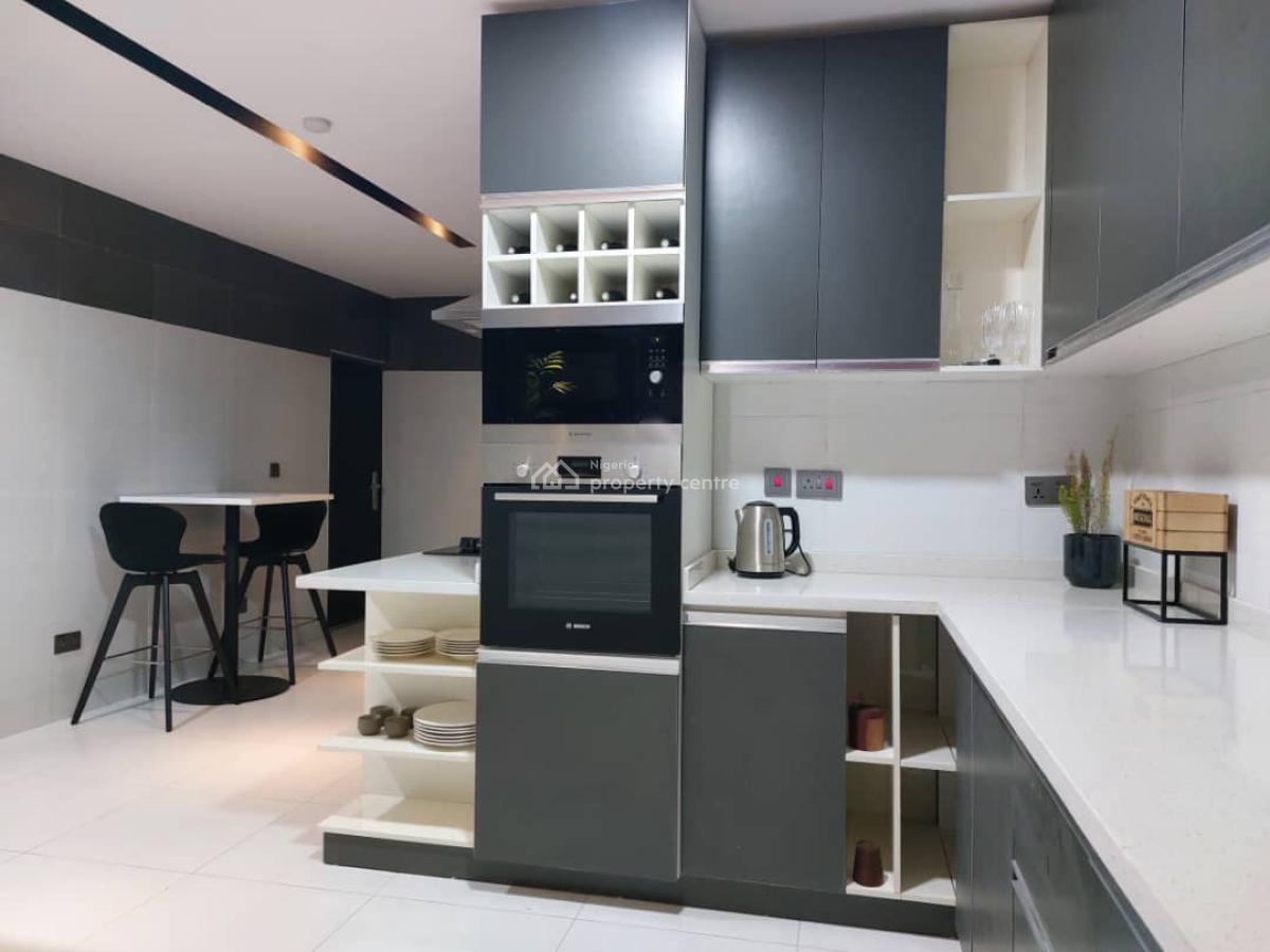 Grandiose Waterfront Three Bedroom Apartment with Pool & Gym, Joneer Court, Admiralty Way, Lekki Phase 1, Lekki, Lagos, Flat / Apartment Short Let