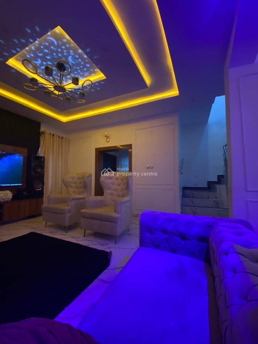 Spacious 1 Bedroom Flat, Ikeja, Lagos, Flat / Apartment for Rent