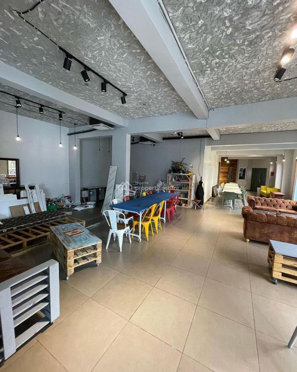 Well Furnished 1 Bedroom Apartment with Swimming Pool, Lekki Phase 1, Lekki, Lagos, Mini Flat (room and Parlour) Short Let