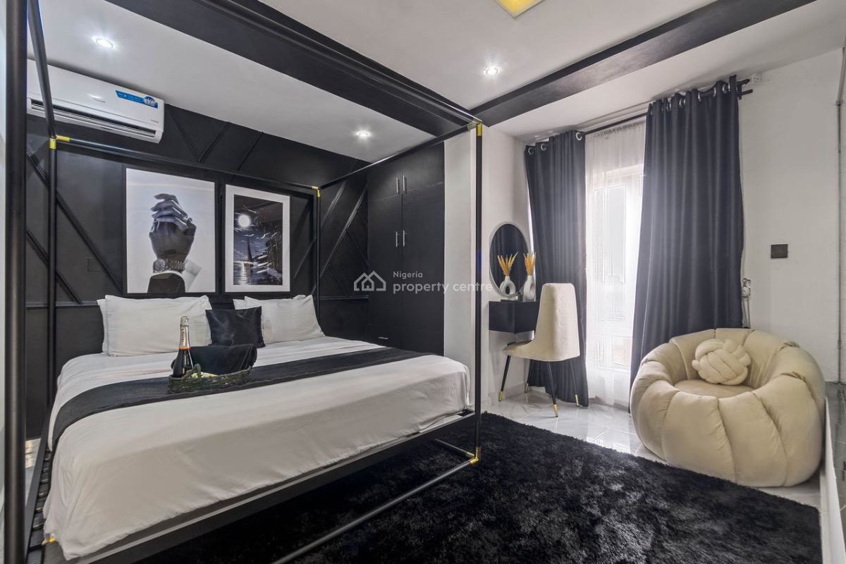 Noir & Blanc   *a Spacious Luxury 1 Bedroom with Ps5, 2 Balconies &, Lekki-freedom Way, Lekki Phase 1, Lekki, Lagos, Detached Duplex Short Let